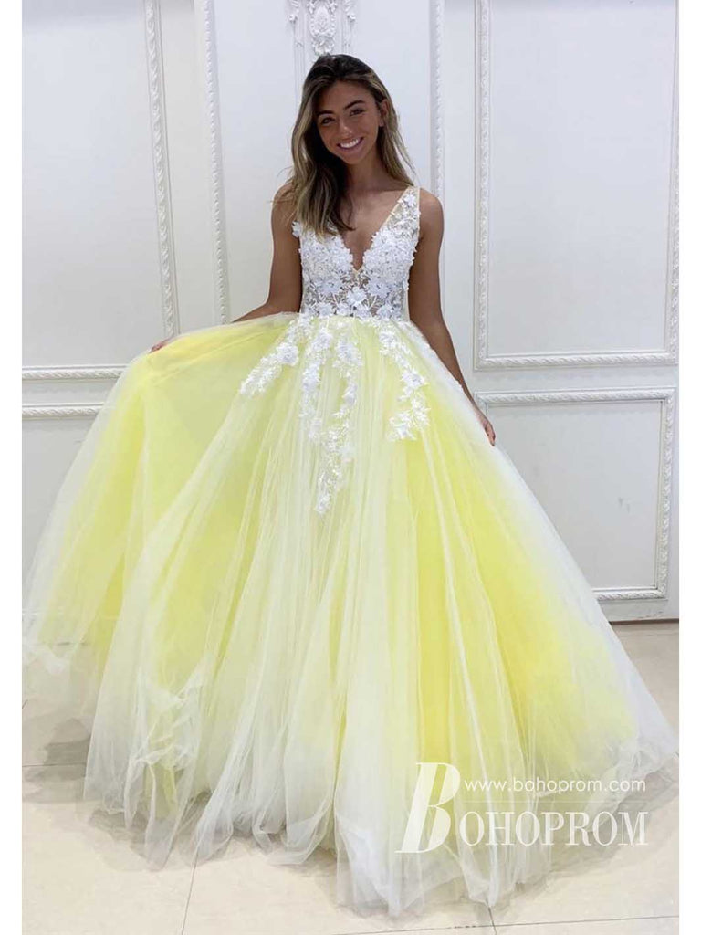 Popular Tulle V-neck Neckline Ball Gown Prom Dresses With 3D Flowers & Pearls PD118