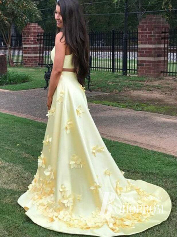 Stunning Halter 3D Appliques A-line Prom Dresses Satin Evening Gowns PD781