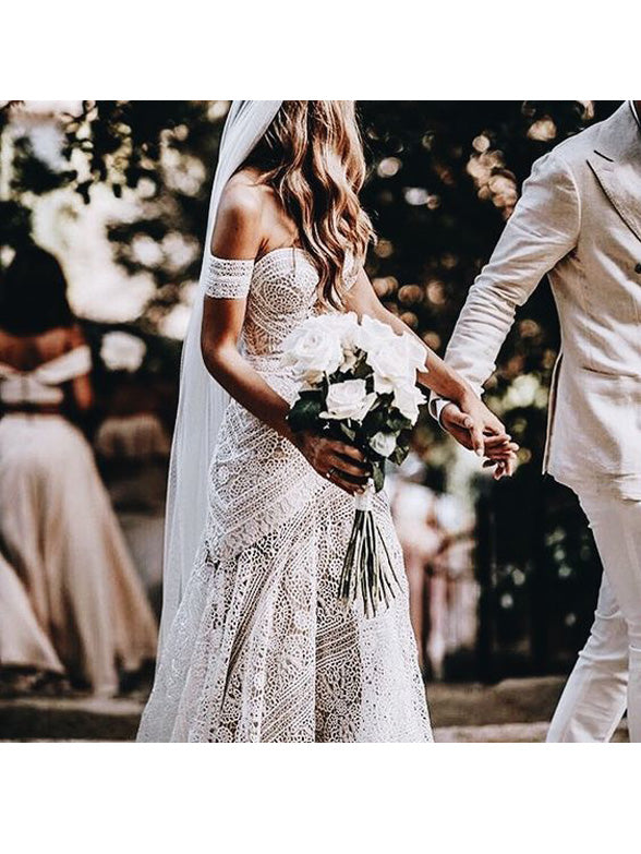 Deep V-neck Rustic Wedding Dresses Chapel Train Lace Boho Wedding Dres –  Viniodress