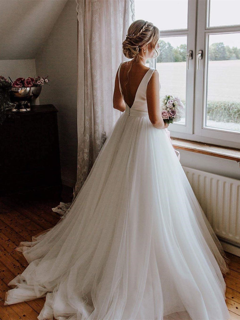 Exquisite Bateau Tulle Wedding Dresses Backless A-line Gowns WD203
