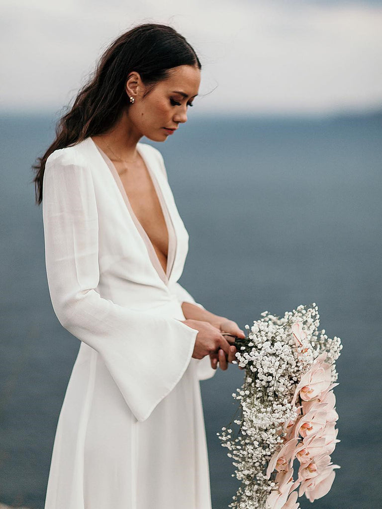 Stunning Chiffon A-line Wedding Dresses V-neck Long Bridal Gowns WD206