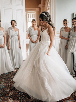 Alluring V-neck A-line Wedding Dresses Appliqued Tulle Bridal Gowns WD258