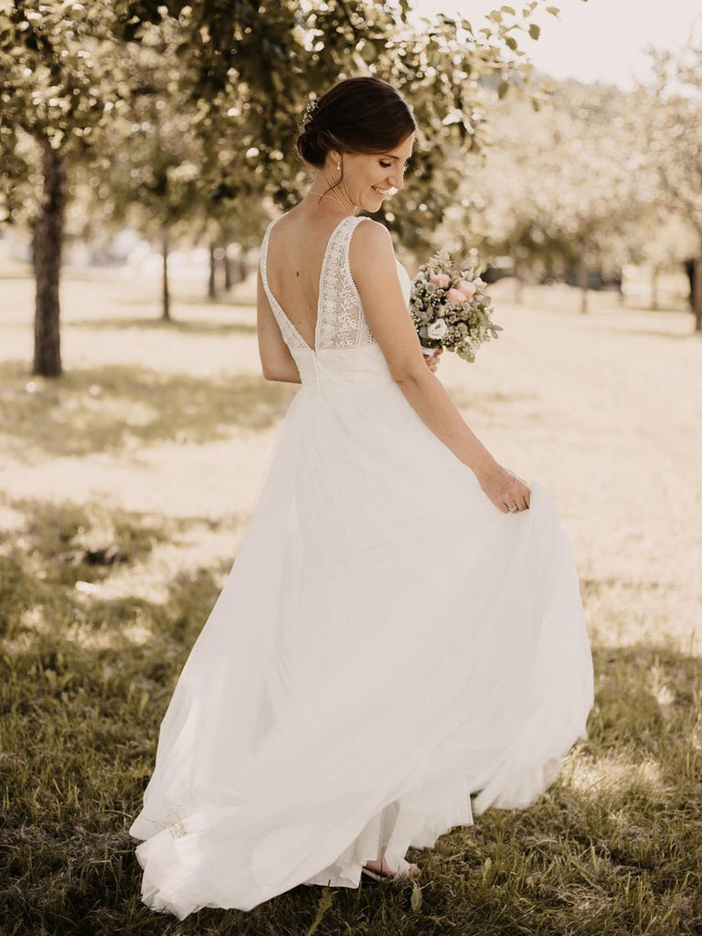 Simple Chiffon V-Neck A-line Sweep Train Wedding Dresses Backless Bridal Gowns WD438