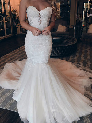 Beautiful Off-The-Shoulder Strapless Tulle Mermaid Long Wedding Dresses With Beaded Appliques WD508