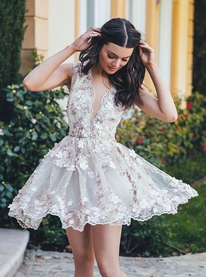 Romantic Lace V-neck Neckline A-line Homecoming Dresses With Flower HD180 –  BohoProm