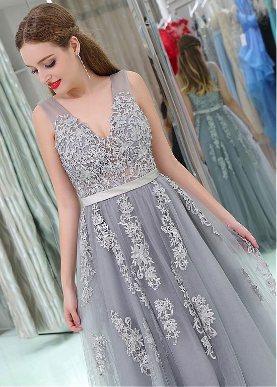 BohoProm prom dresses A-Line V-neck Floor-Length Tulle Appliqued Prom Dress 3093