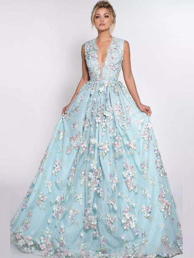 BohoProm prom dresses A-line V-neck Sweep Train Tulle Appliqued Prom Dresses With Flowers ASD26772
