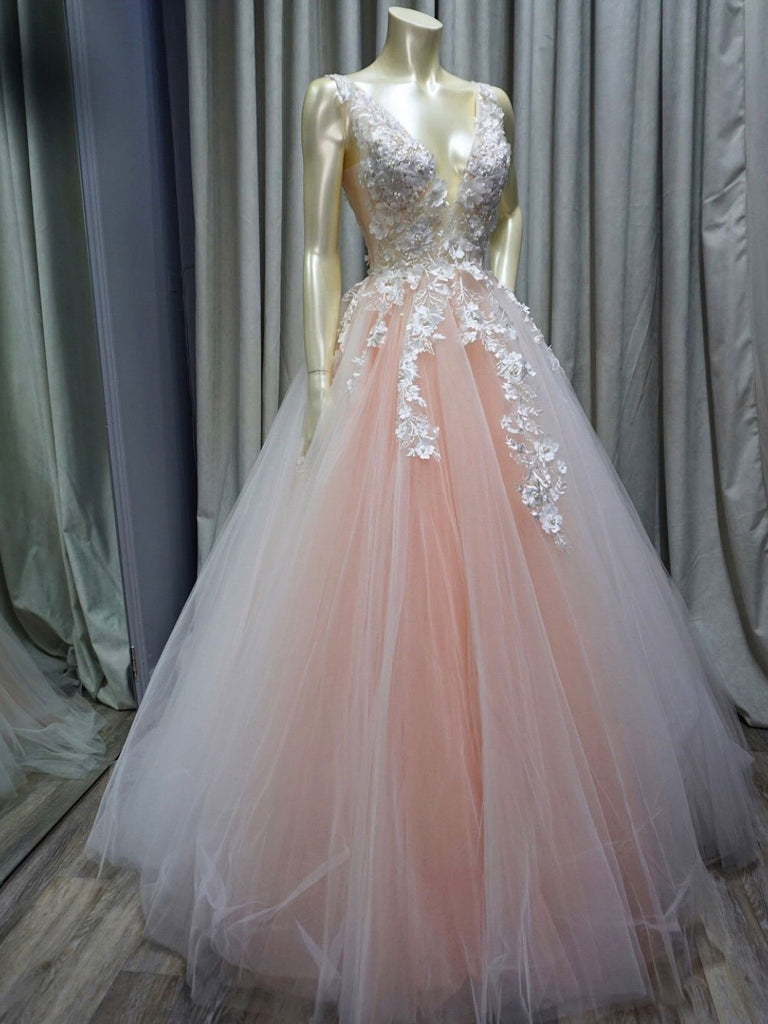 BohoProm prom dresses Popular Tulle V-neck Neckline Ball Gown Prom Dresses With 3D Flowers & Pearls PD118